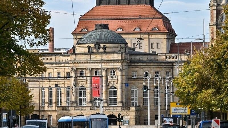 Blick auf das Opernhaus im Zentrum von Chemnitz.