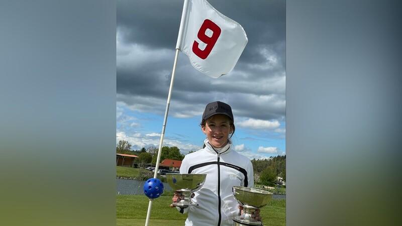 Golft sich von Meistertitel zu Meistertitel: Lena Geier.