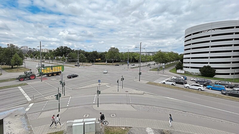 Die DEZ-Kreuzung ist die am stärksten belastete Kreuzung in der Stadt.