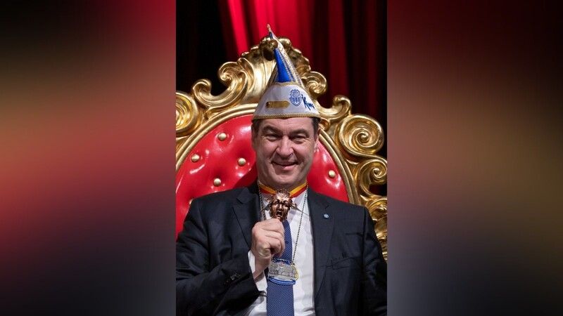 Bayerns Ministerpräsident Markus Söder erhielt den Schlappmaulorden 2020 während der Prunksitzung der Kitzinger Karnevalsgesellschaft.