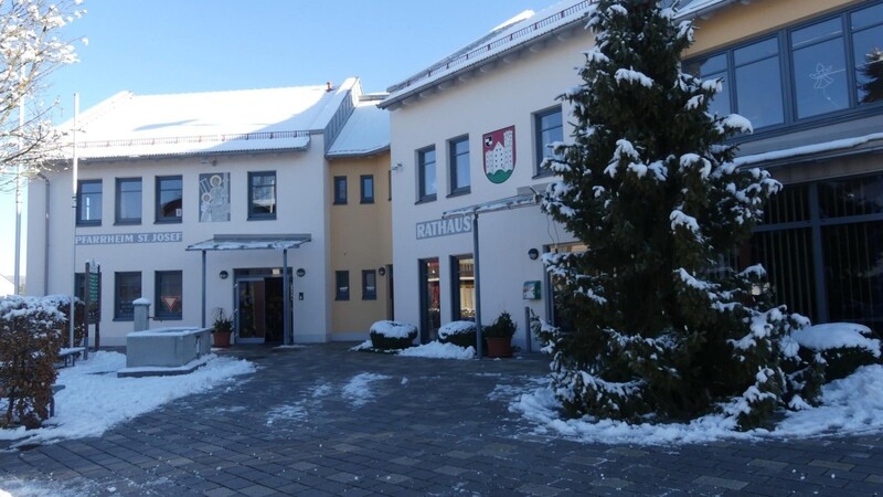 Die Gemeinderatssitzungen werden derzeit coronabedingt im Pfarrheim St.Josef abgehalten.