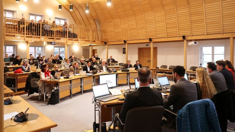 In der Plenarsitzung am Freitag löste der Bericht der Verwaltung über eine Fläche im Landshuter Bahnhofswald erneut eine Diskussion aus.