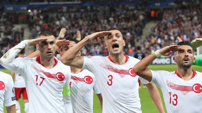Der Salut-Jubel türkischer Nationalspieler sorgte für große Diskussionen.