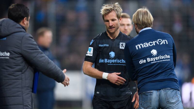 Einst gemeinsam für den TSV 1860: Stefan Aigner (Mi.) und Daniel Bierofka.