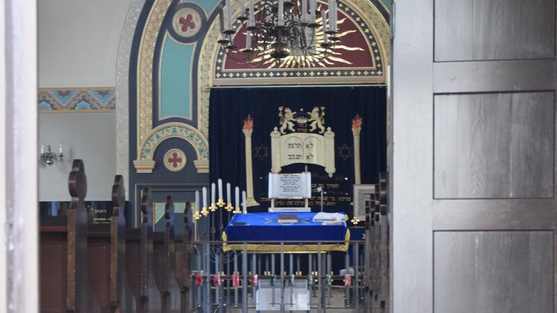 Wie sicher sind die Synagogen? Unter anderem in der Straubinger Synagoge werden nun erhöhte Sicherheitsvorkehrungen ergriffen.
