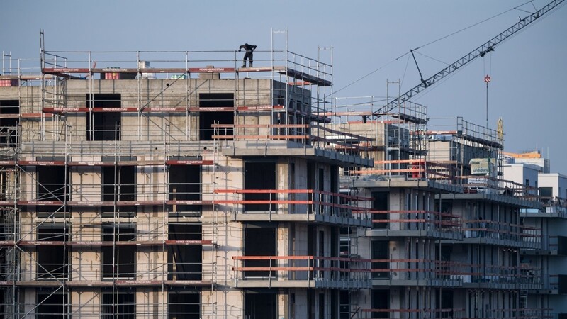 Mit rund 300.000 neuen Wohnungen rechnet die Bauindustrie für das Jahr 2019.