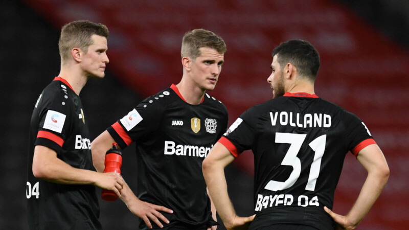 Spielten allesamt mal beim TSV 1860: Die Bender-Zwillinge Sven und Lars sowie Kevin Volland (r.).
