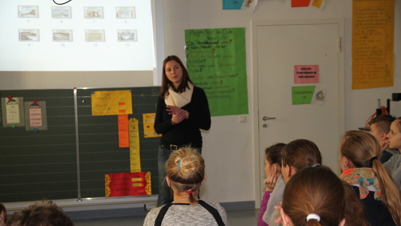 Die Schüler durften Redakteurin Eva Rothmeier mit Fragen zur Zeitung löchern.