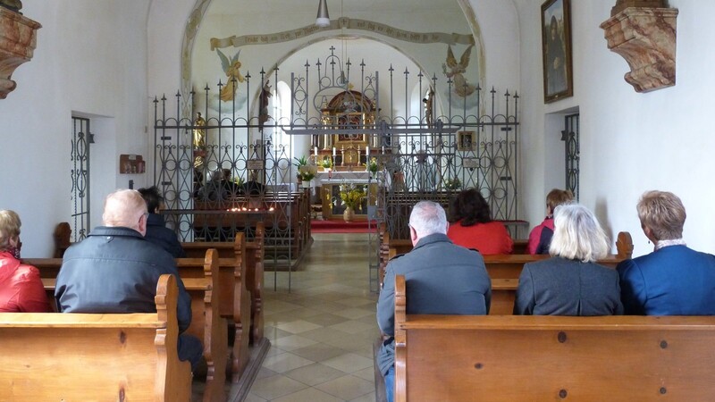 Die Wallfahrtskirche "Zur schmerzhaften Muttergottes" in Kolmstein soll von Schädlingen befreit werden.