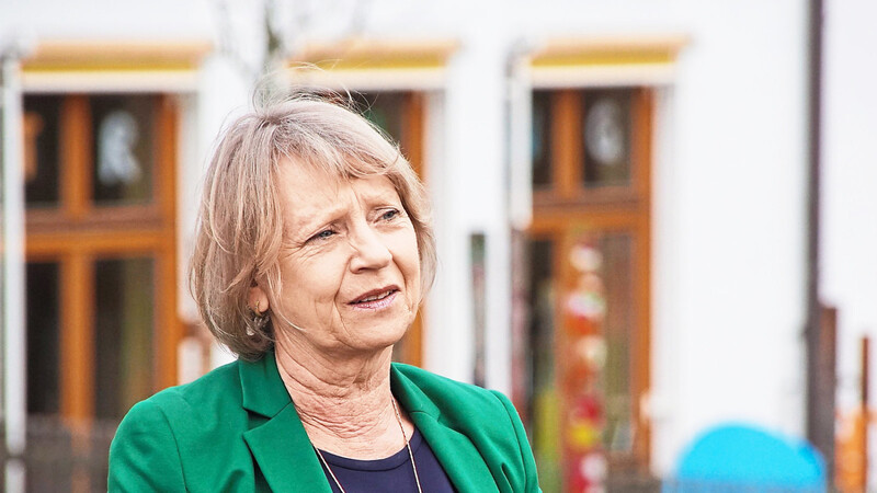 Eva Lichtinger, Rektorin der Grundschule Wörth-Wiesent, warnt vor einer Abkehr vom Status quo.