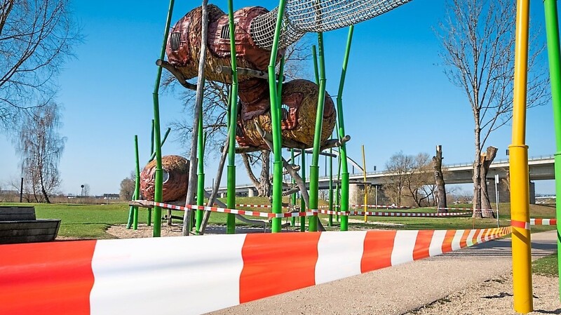 Auch der Spielplatz Weidenversteck an der Donaupromenade ist aufgrund der hohen Inzidenzwerte bis auf Weiteres gesperrt.