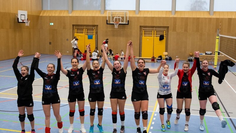 Die Volleyball-Damen des TSV freuten sich riesig über ihre Siege.