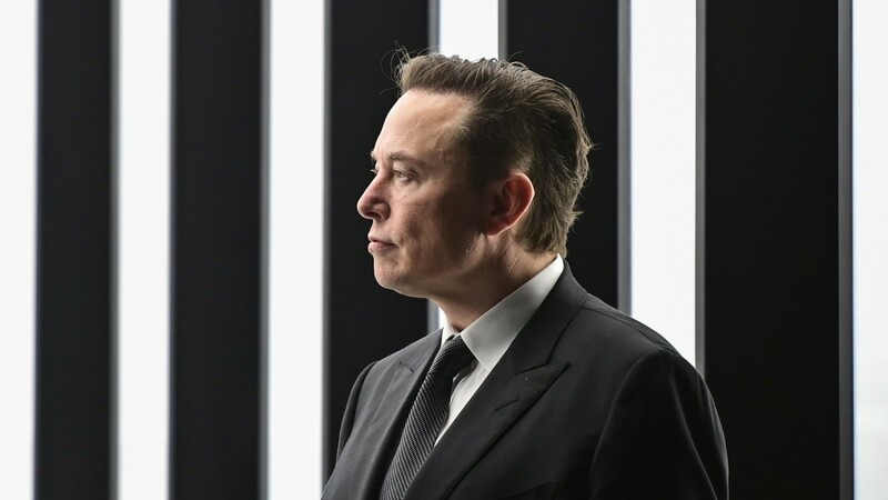Tesla-Chef Elon Musk Musk hat ein hohes Risiko gefahren und ohne endgültige Genehmigung gebaut.