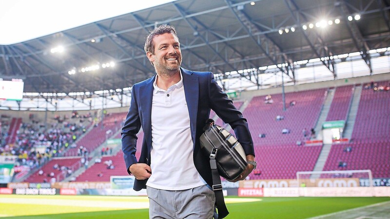 Wieder da: Fünf Jahre nach seinem Abschied kehrt Markus Weinzierl auf die Trainerbank im Augsburger Stadion zurück. In den letzten drei Spieltagen soll der Straubinger mit dem FCA den Verbleib in der Bundesliga sichern.