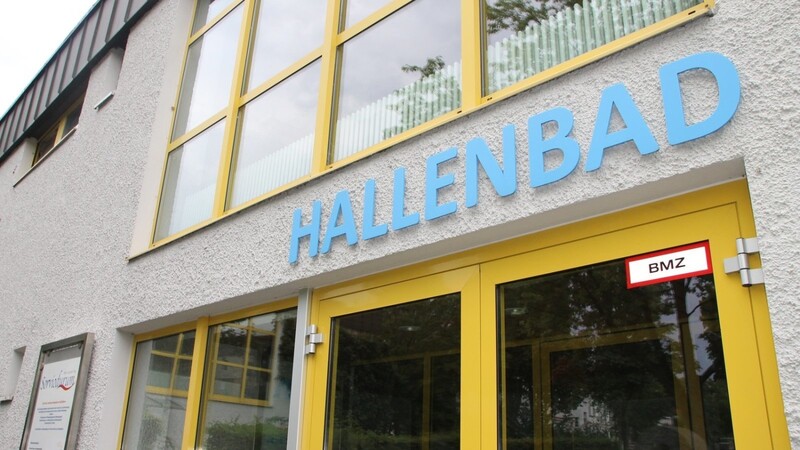 Der Begriff Hallenbad ist bald passé. Nach der Generalsanierung präsentiert sich das Aquatherm als Ganzjahresbad mit vielen Annehmlichkeiten.