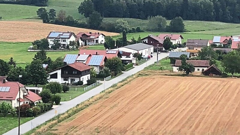 Die Dorfgemeinschaft in Aschenau steht auch in der Krise zusammen.