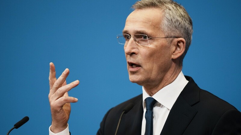 Nato-Generalsekretär Jens Stoltenberg sagte man werde Finnland und Schweden "mit offenen Armen empfangen".