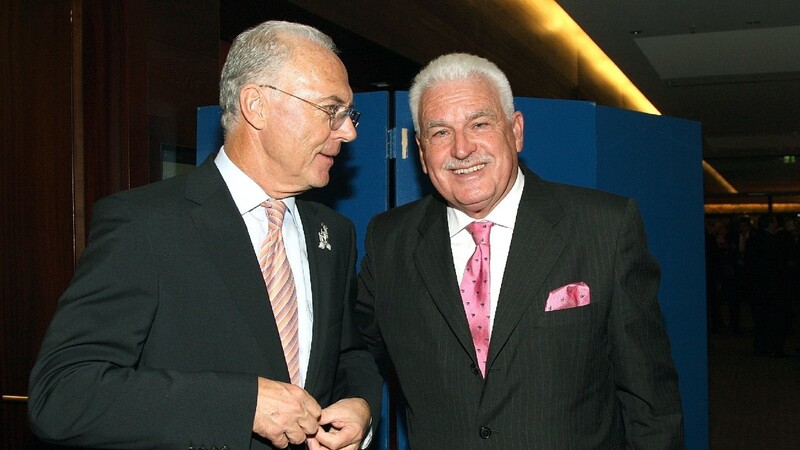 Franz Beckenbauer (links) und Fedor Radmann.