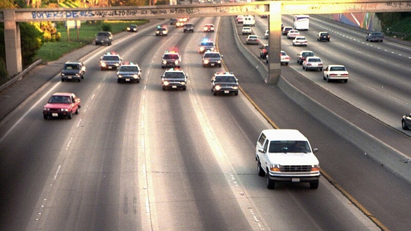 Rund 95 Millionen erlebten die Verfolgungsjagd live im Fernsehen: der weiße Ford Bronco mit O.J. Simpson.