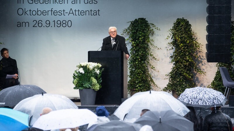 Bundespräsident Frank-Walter Steinmeier spricht auf der Gedenkfeier zum 40. Jahrestag des rechtsterroristischen Attentats auf das Oktoberfest.