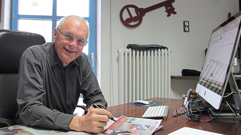 Die letzten Wochen am Schreibtisch: Andreas Hille, langjähriger Geschäftsführer der Stadthallen GmbH, geht am 31. März in den Ruhestand.