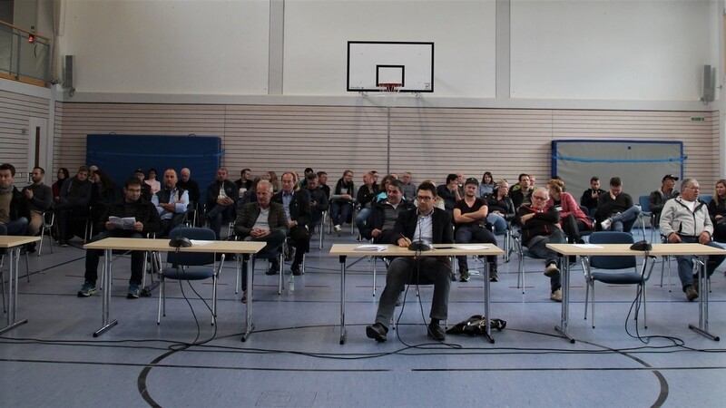 Das Interesse der Bevölkerung an der Gemeinderatssitzung war sehr groß.
