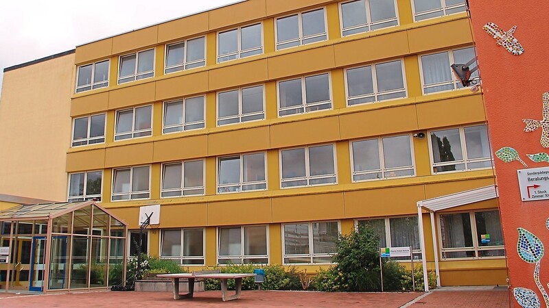 Die Hans-Glas-Berufsschule soll weiterhin eine Außenstelle in Landau haben und an dieser Stelle auch einen Neubau bekommen.