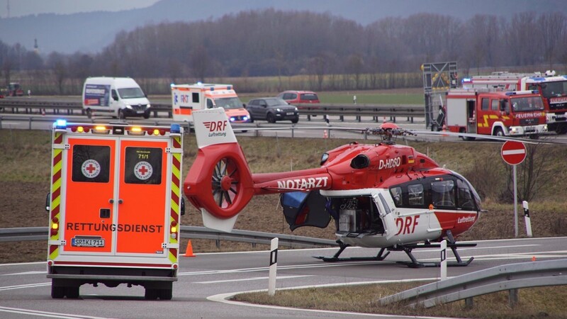 Ein Auffahr-Unfall ist am Montagvormittag auf der A3 bei Wörth passiert.