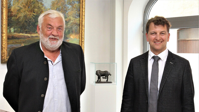 Der neue Vorsitzende des Mittelschulverbandes Christian Pröbst (r.) und sein Vertreter Josef Straßer.