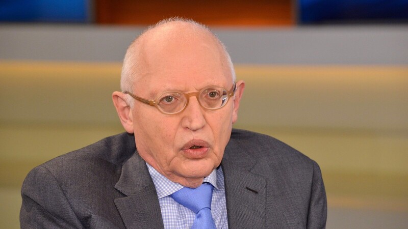 Günter Verheugen ging 1999 als EU-Kommissar für Erweiterungspolitik nach Brüssel. 2004 wurde er Vizepräsident und übernahm bis 2010 das Ressort Industriepolitik und Unternehmen. (Archivfoto)