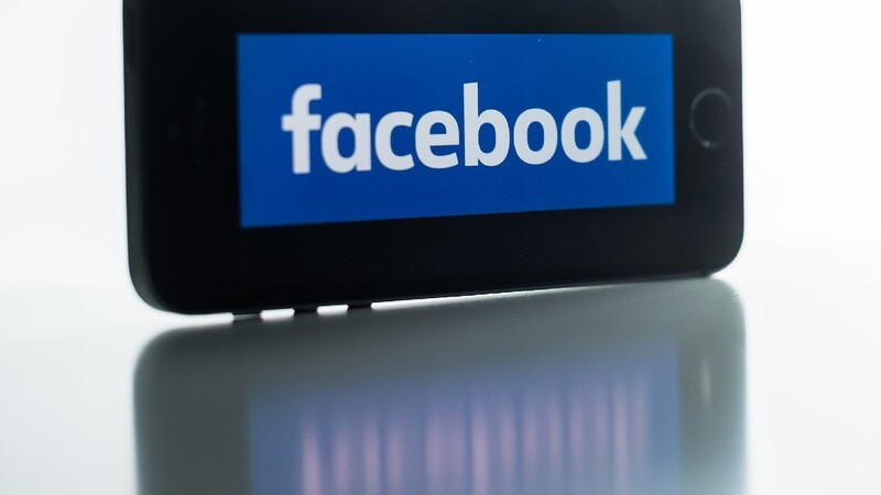 Facebook und das Erbrecht: Eltern beansprachen den Account der verstorbenen Tochter für sich.