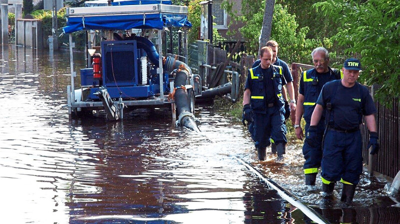 Das Technische Hilfswerk in Wörth ist bereits bei Hochwasserfällen im Einsatz. Es könnte sein, dass in Wörth eine spezielle Einheit für diesen Aufgabenbereich geschaffen wird, so wie sie bereits in Passau existiert.