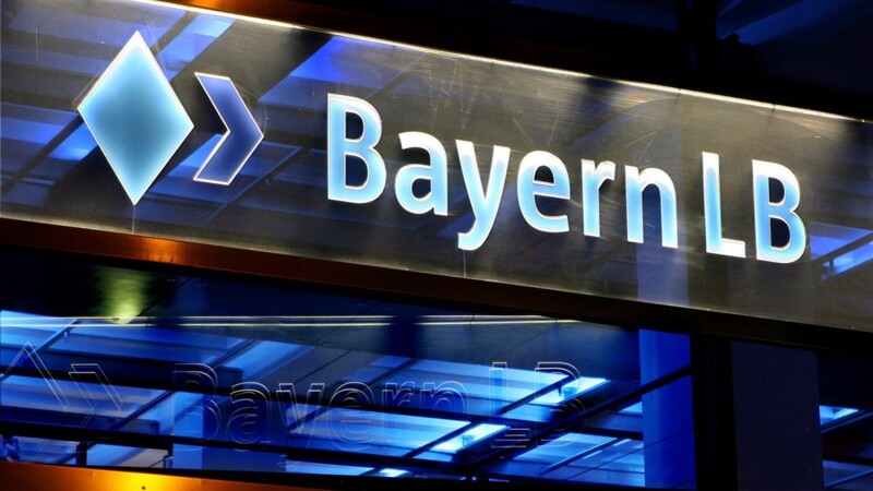 Wegen guter Geschäfte mit Privatkunden und Immobilien hat die BayernLB im vergangenen Jahr einen Rekordgewinn eingefahren.