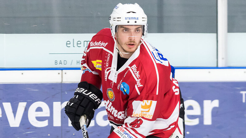 Lars Schiller hat seinen Vertrag bei den Eisbären Regensburg verlängert.