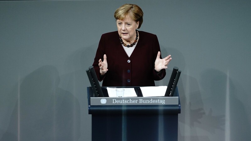 Bundeskanzlerin Angela Merkel machte deutlich, dass die Zumutungen vor Weihnachten nicht enden.