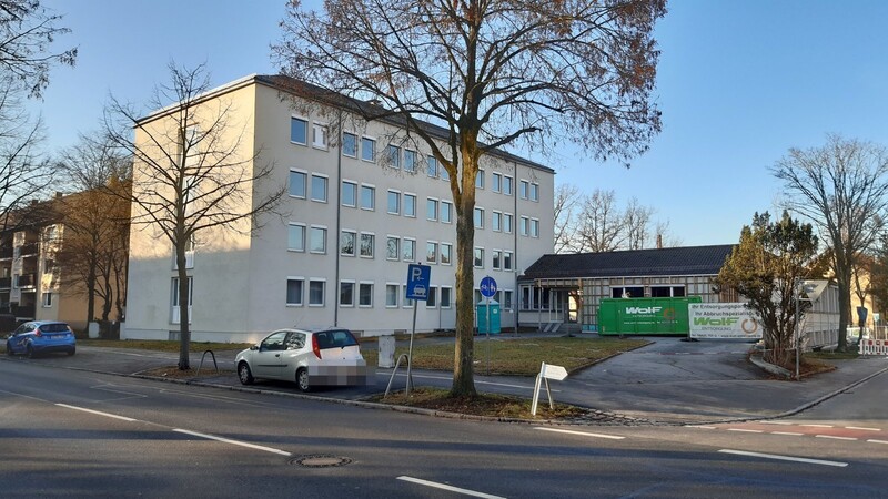 Vor dem Umbau: Das frühere Arbeitsamt und künftige Raiba-Finanzzentrum.