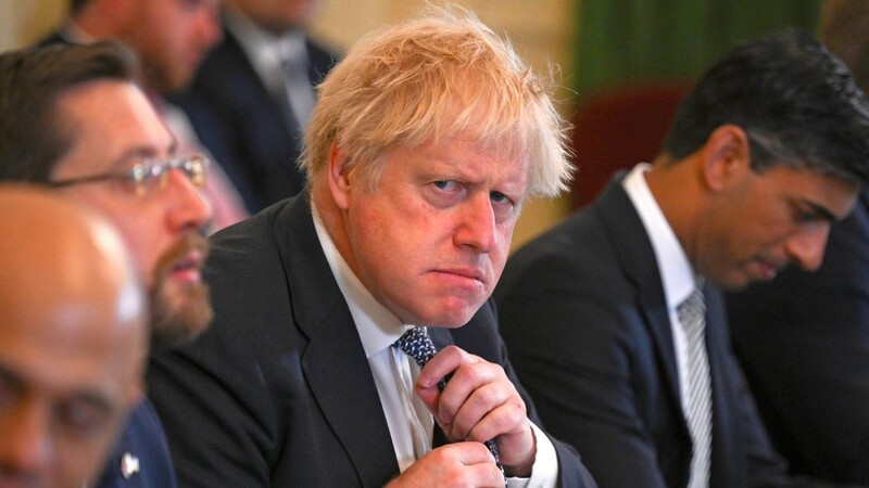Dem britischen Premier Boris Johnson weht weiter heftiger Gegenwind entgegen.