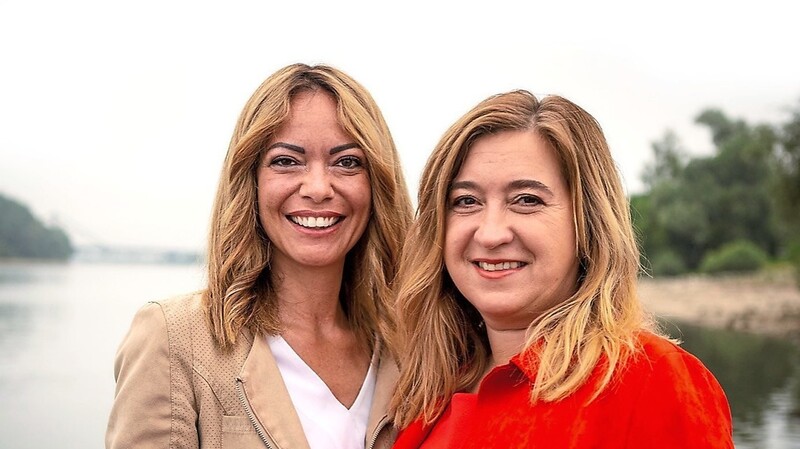 Fiebern dem zweiten Power-of-Women-Kongress am 5. Oktober entgegen: Veranstalterin Christine Habedank (r.) und Tanja Röder, die für Marketing und Moderation verantwortlich ist.