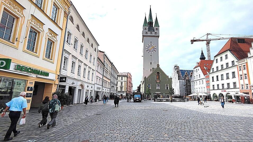 Die Stadt wird zum jetzigen Zeitpunkt von einer Weiterverfolgung des Projekts Fischpavillon am Ludwigsplatz absehen.