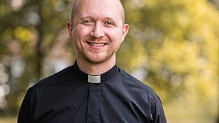 Diakon Martin Brenninger wird am kommenden Samstag im Freisinger Dom von Kardinal Marx zum Priester geweiht. Am 5. Juli feiert er Primiz in seiner Heimatgemeinde Geisenhausen.