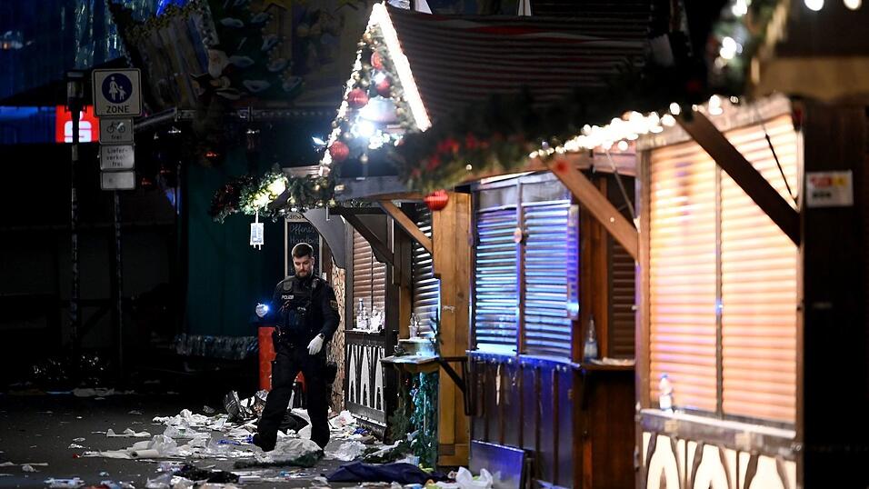 Auf dem Weihnachtsmarkt in Magdeburg ist ein Autofahrer in eine Menschengruppe gefahren.