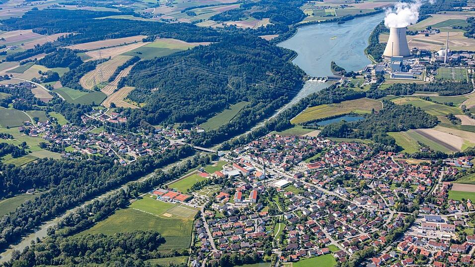 An der Einm&uuml;ndung des Aichbachtals 15 Kilometer nord&ouml;stlich von Landshut liegt die Gemeinde Niederaichbach mit ihren 4.239 Einwohnern.