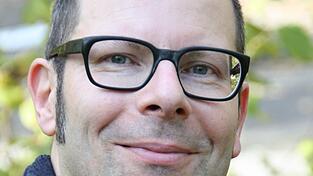 Dr. Burchardt ist vom Deutschen Forschungszentrum für Künstliche Intelligenz in Berlin. Dr. Burchardt ist vom Deutschen Forschungszentrum für Künstliche Intelligenz in Berlin.