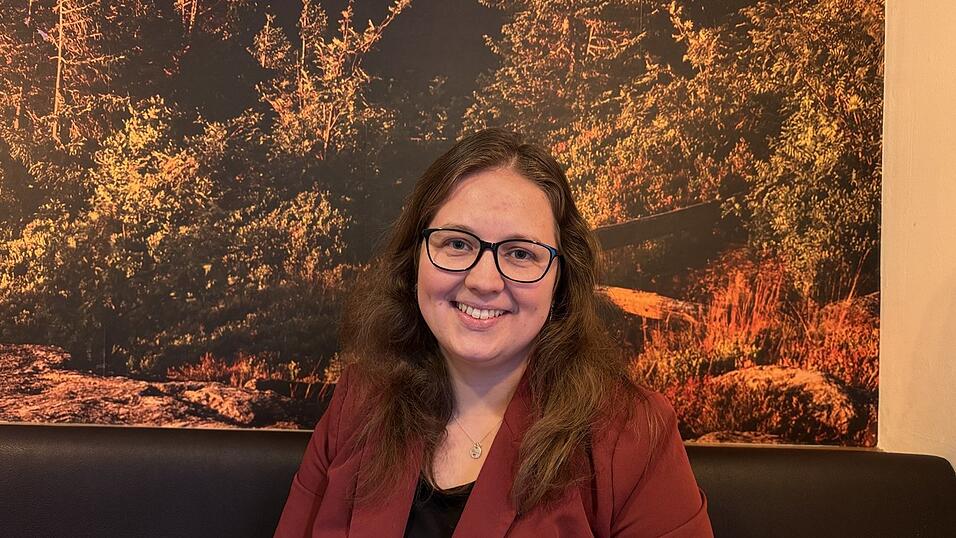 Patersdorferin Carolin Fuchs berichtet, wie die Folgen von TBC überwindet. Patersdorferin Carolin Fuchs berichtet, wie die Folgen von TBC überwindet.