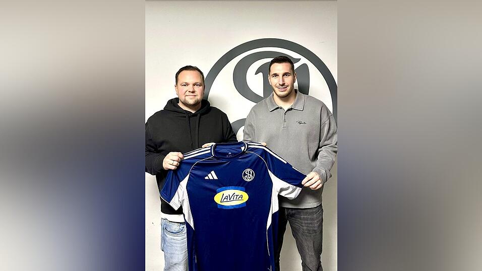 Ziehen jetzt an einem Strang: SVL-Sportleiter Max Maier (l.) und Neuzugang Johannes Böhm. Ziehen jetzt an einem Strang: SVL-Sportleiter Max Maier (l.) und Neuzugang Johannes Böhm.
