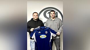 Ziehen jetzt an einem Strang: SVL-Sportleiter Max Maier (l.) und Neuzugang Johannes Böhm. Ziehen jetzt an einem Strang: SVL-Sportleiter Max Maier (l.) und Neuzugang Johannes Böhm.
