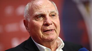 Als &laquo;Legende&raquo; geehrt: Bayern-Ehrenpr&auml;sident Uli Hoene&szlig;.