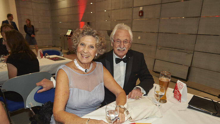 Mit dem SPD-Ball wurde am Samstag die Ballsaison in Straubing eröffnet. Mit dem SPD-Ball wurde am Samstag die Ballsaison in Straubing eröffnet.