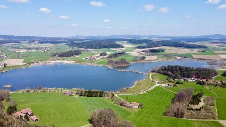 Es darf nun wieder im Drachensee geschwommen werden.