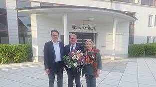 OB Dr. Moser mit seinem Noch-Vize G&uuml;nther Pammer und dessen Frau Sieglinde (Gigi).